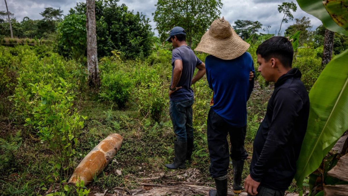 Según Gustavo Petro, estas bombas son del Ejército ecuatoriano y cayeron en su país.