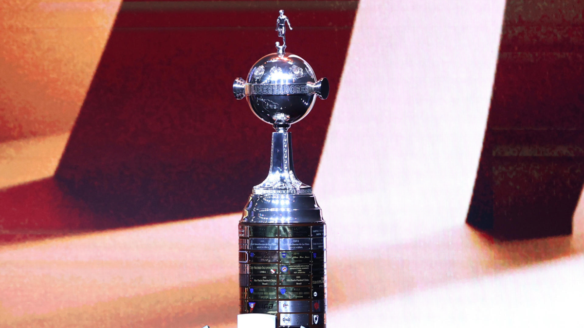 El histórico trofeo de la Copa Libertadores, presentado para la edición de 2026.
