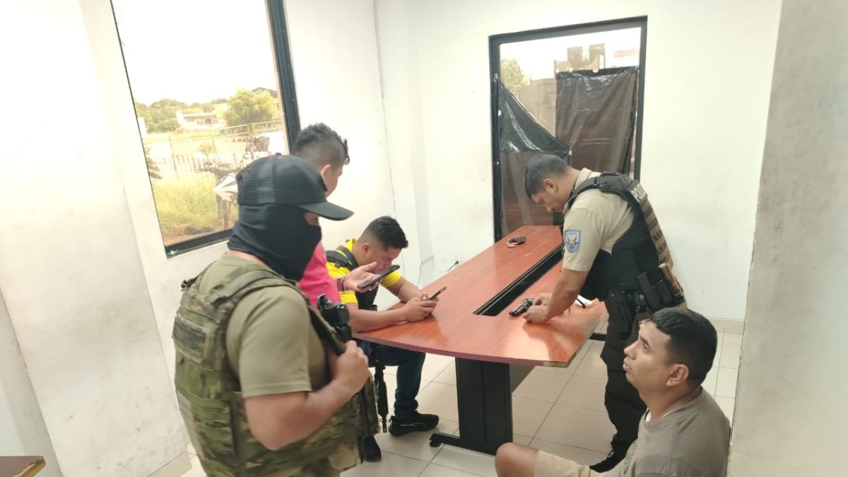 La Perris fue detenido por las Fuerza Armadas.