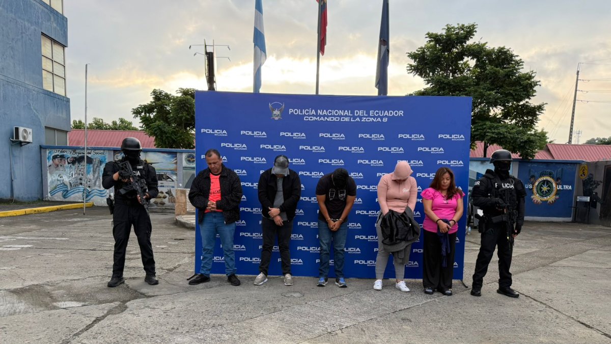 Los detenidos en Guayaquil fueron presentados en el Cuartel Modelo.