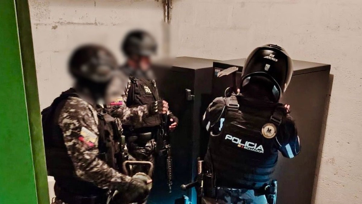 El operativo se hizo en un edificio de la avenida 12 de octubre.