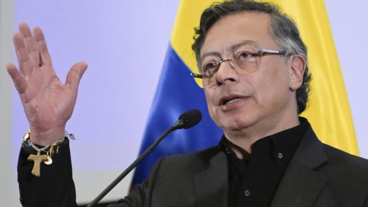 Gustavo Petro afirmó que en el país «no existe una sola investigación» sobre presuntos vínculos suyos con narcotraficantes
