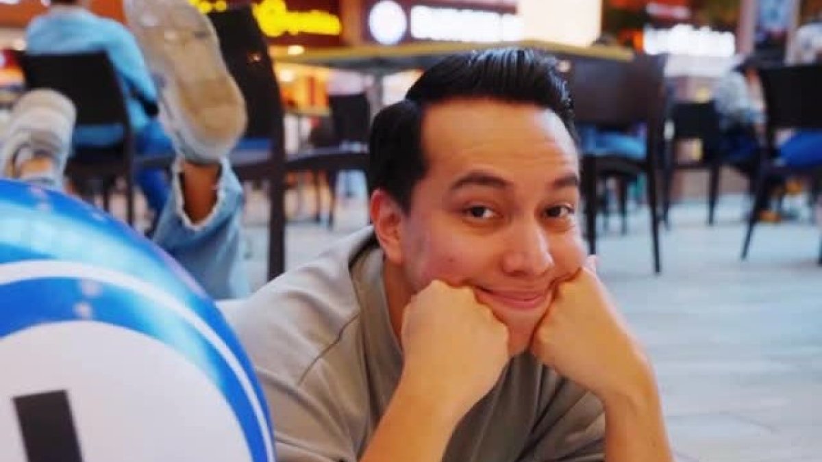 El actor se enfrentó a Elsa Oseguera, comunicadora hondureña, quien tuvo el respaldo de los centroamericanos.