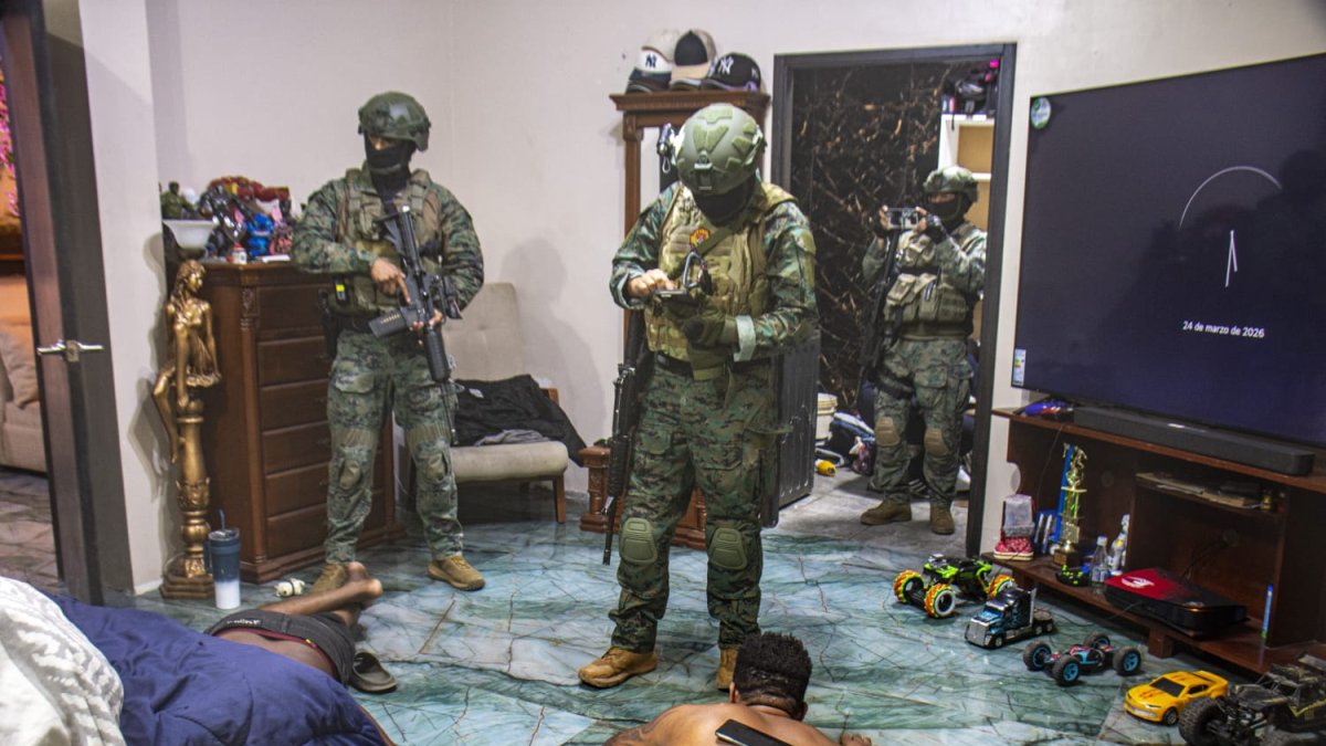 La operación fue realizada por las Fuerzas Armadas la madrugada del martes 24 de marzo, durante el toque de queda.