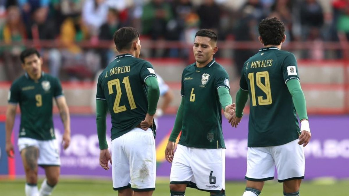 Bolivia busca su último chance de clasificar al Mundial 2026, pero antes debe superar a dos rivales.