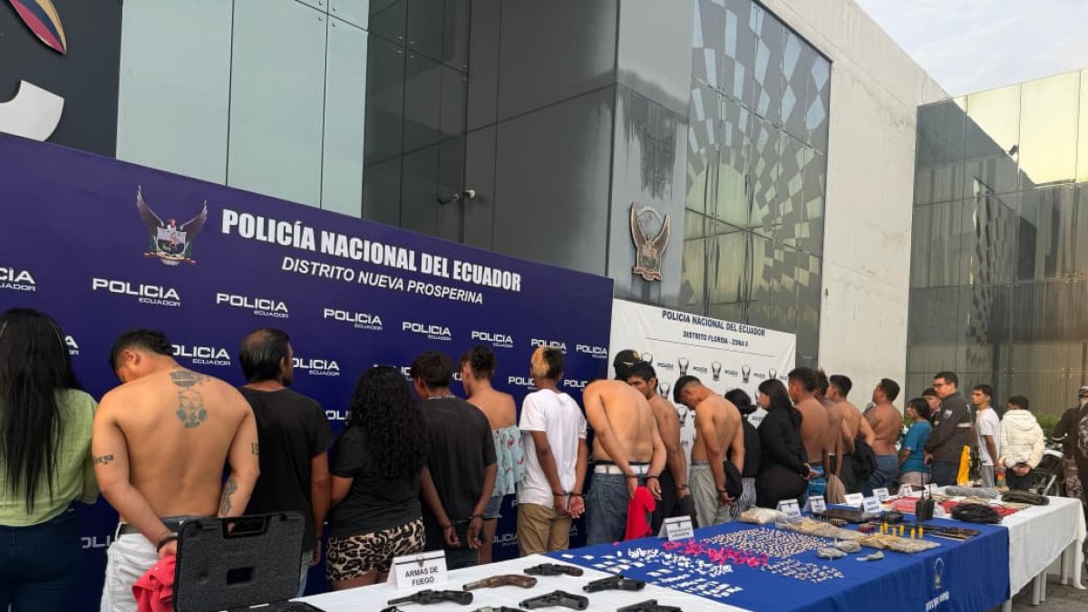 Detenidos fueron presentados junto a indicios incautados en los operativos ejecutados en la Zona 8.