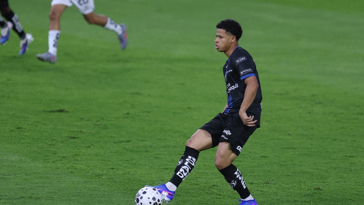 Patrik Mercado, centrocampista de la selección de Independiente del Valle.
