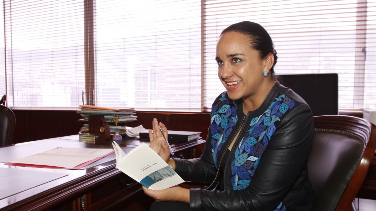 Gabriela Rivadeneira, actual presidenta de la Revolución Ciudadana, envió el mensaje.