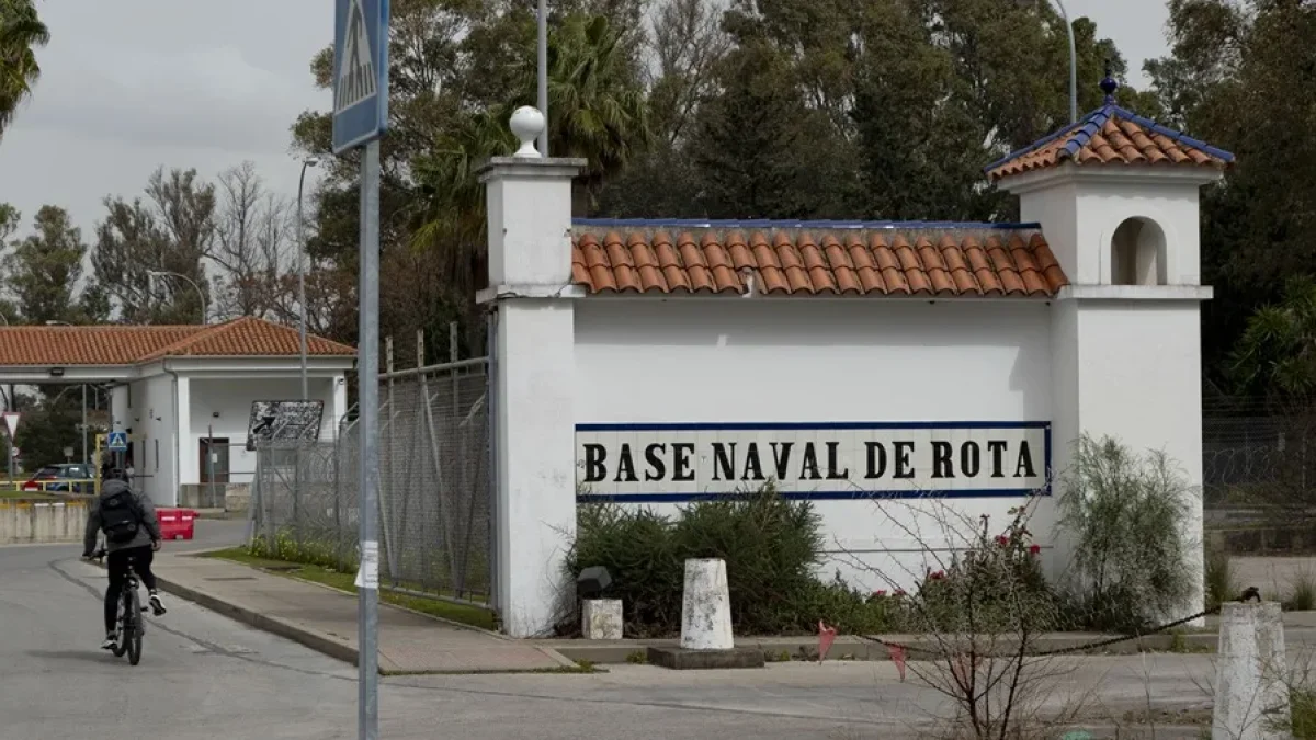 La prohibición es total para fines bélicos