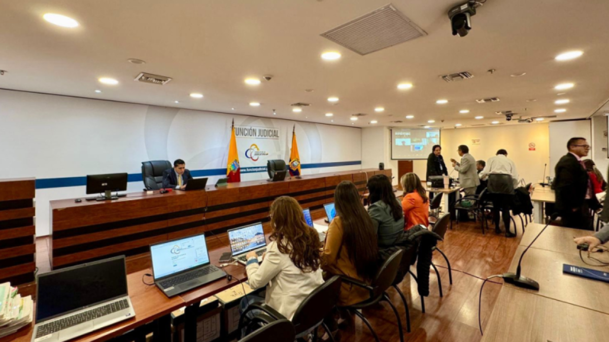 Referencial. Sala de audiencias en diligencia judicial, en un contexto marcado por el caso Triple A.