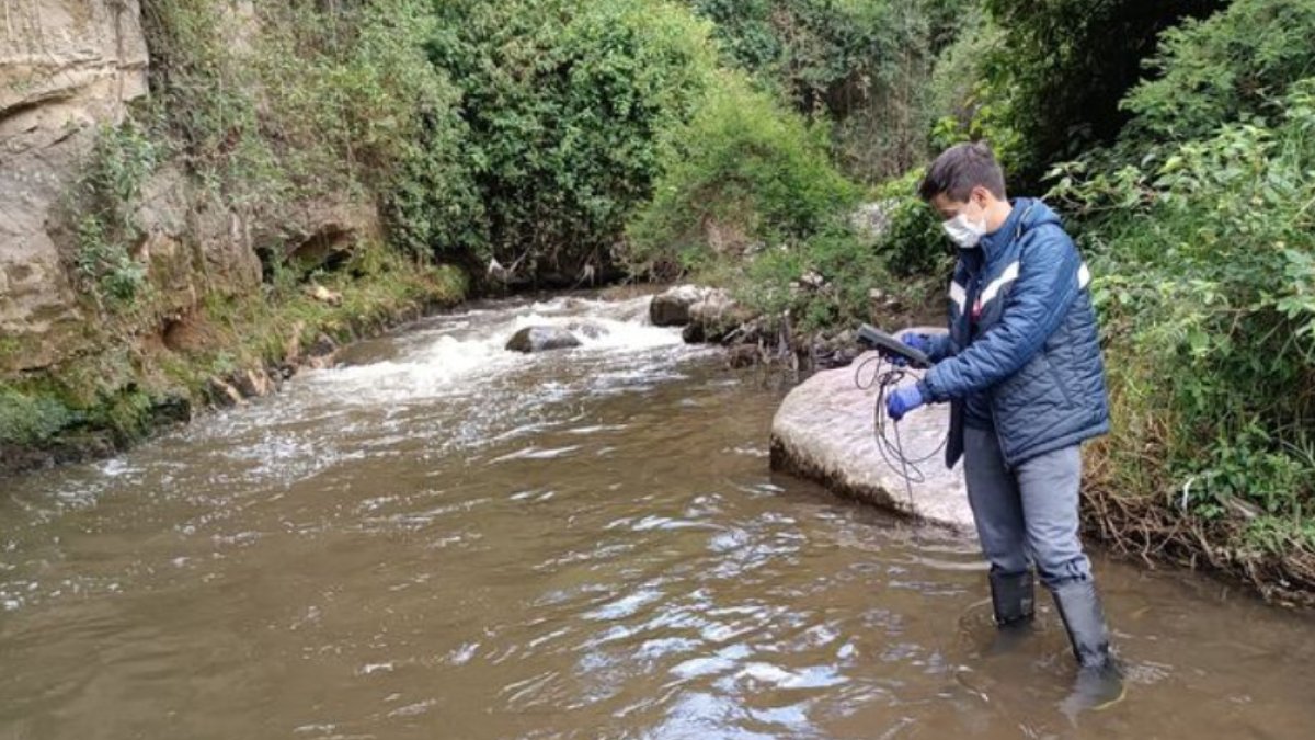 El Río Guambi se encuentra ubicado en el margen oriental de la parroquia de Puembo.