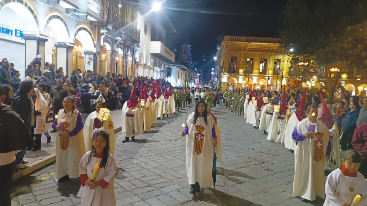 Procesión de los pasos en Cuenca reúne a miles de devotos por Semana Santa 2026
