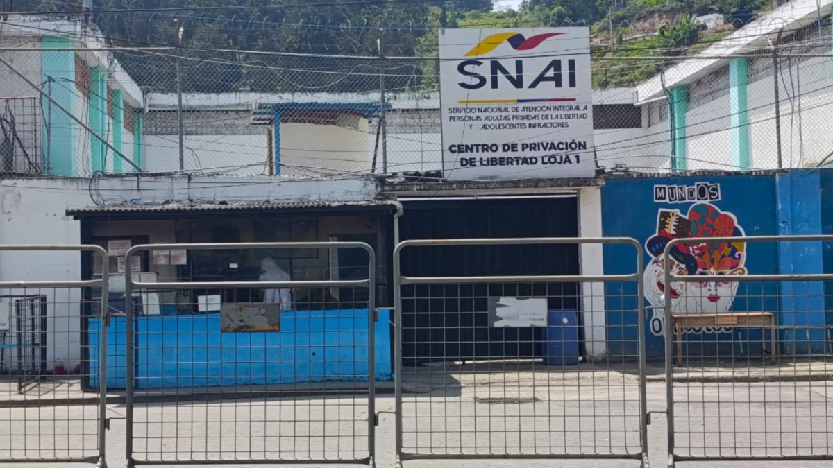 Dos privados de libertad aparecieron muertos en la cárcel de Loja.
