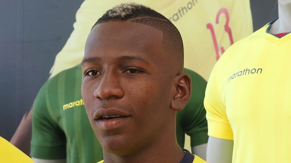 Pervis Estupiñán y Moisés Caicedo atraviesan momentos clave en sus clubes europeos mientras se preparan para el Mundial 2026.