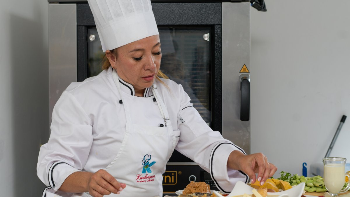 María Teresa Becerra le pone el toque gourmet a una receta tradicional.