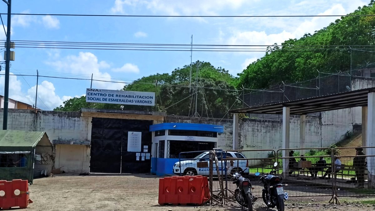 Esmeraldas: Policía desarticula intento de extorsión que era coordinado desde la cárcel