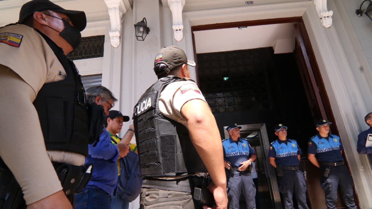 Fiscalía allanó oficinas del Municipio de Guayaquil, este 2 de abril.