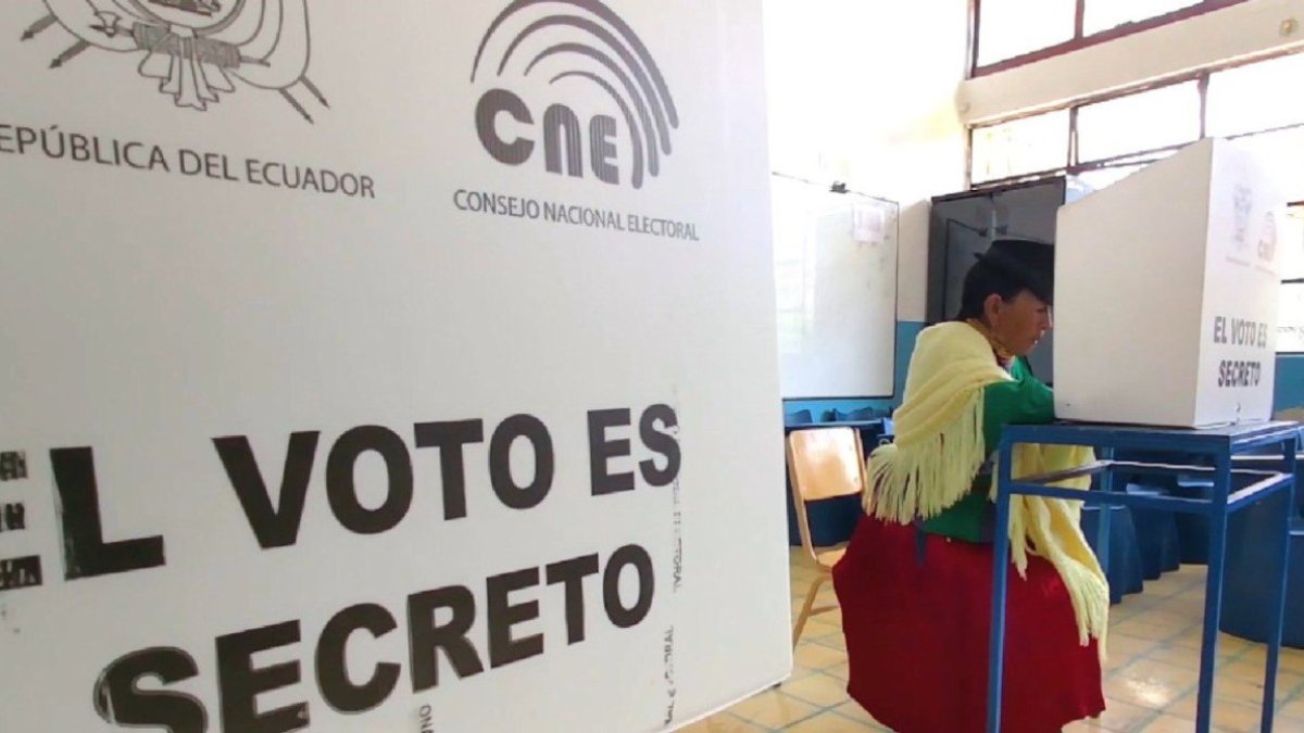 El CNE invita a actualizar tu domicilio electoral para votar en el recinto más cercano a tu hogar.