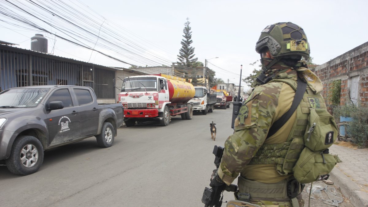 En octubre de 2025, en Durán, fueron decomisados dos tanqueros con combustible de contrabando.