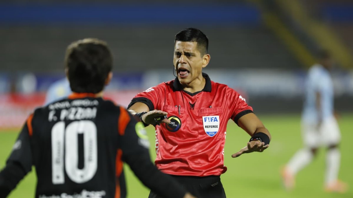 El empate de Emelec y Católica 1-1 fue en el estadio Atahualpa.