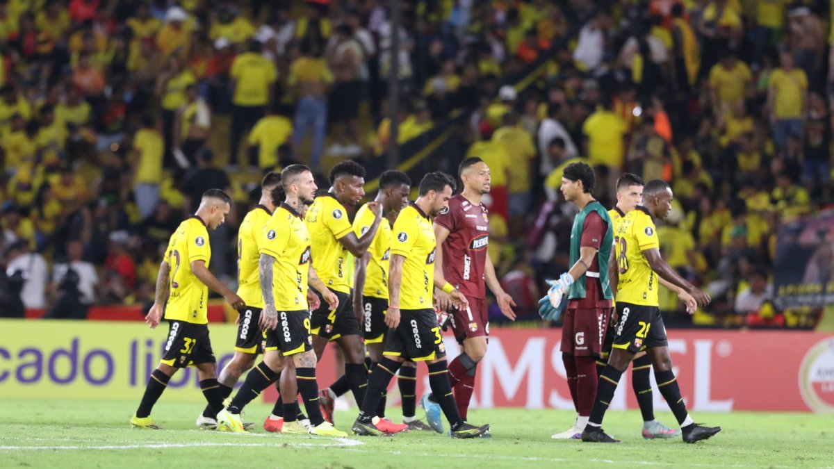Barcelona cayó de local ante Cruzeiro en la fecha 1 de la fase de grupos de Copa Libertadores 2026.