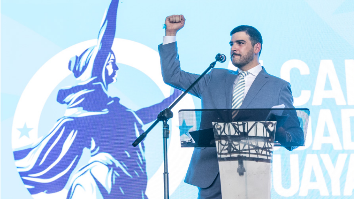 El alcalde de Guayaquil, Aquiles Álvarez, enfrenta un proceso de remoción que podría sacarlo del cargo en medio de presión política y judicial