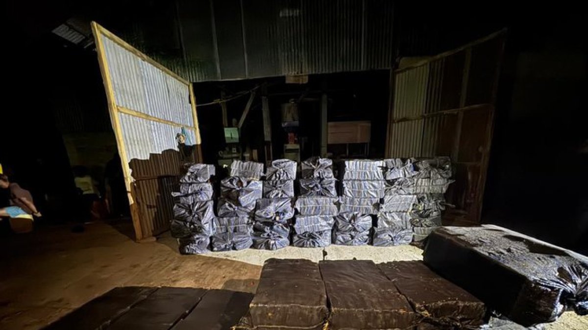 La mercancía no llegó a su destino porque se les adelantó la Policía Nacional.