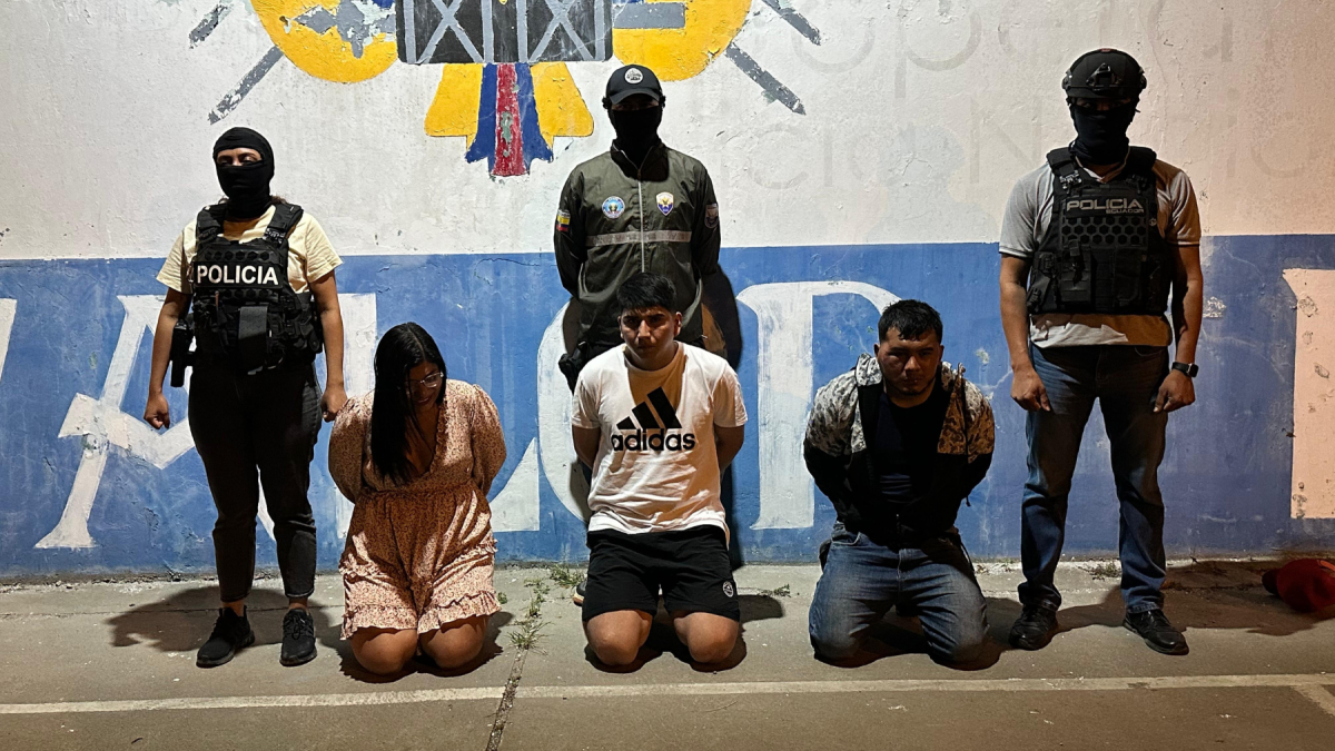 Dos hombres y una mujer fueron capturados en Machala, acusados de exigir 20.000 dólares a su víctima.