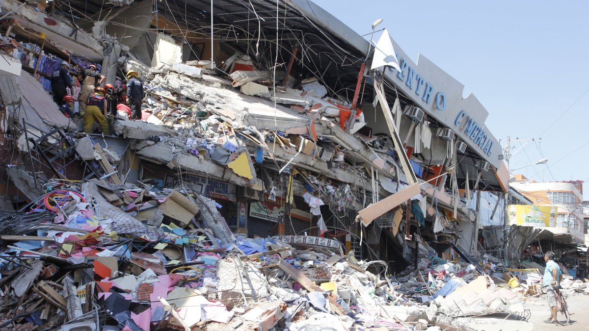 Así está Tarqui 10 años después del terremoto en Manabí: edificios vacíos y comercio muerto