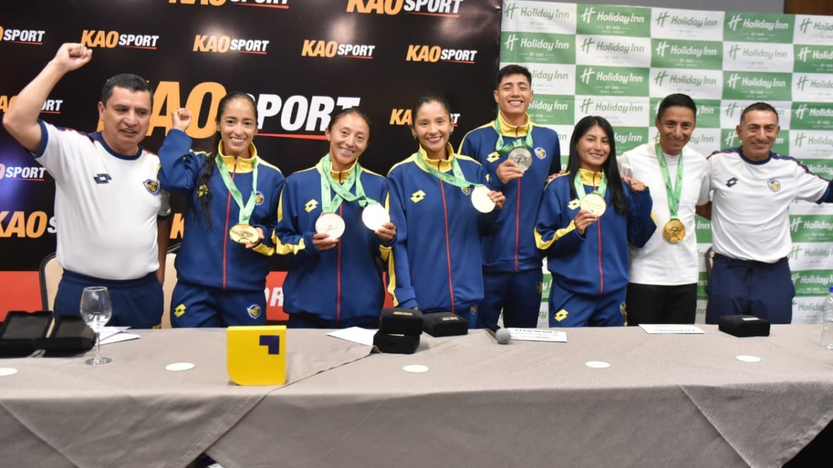 Ecuador recibe a los ganadores del Mundial en Marcha por Equipos