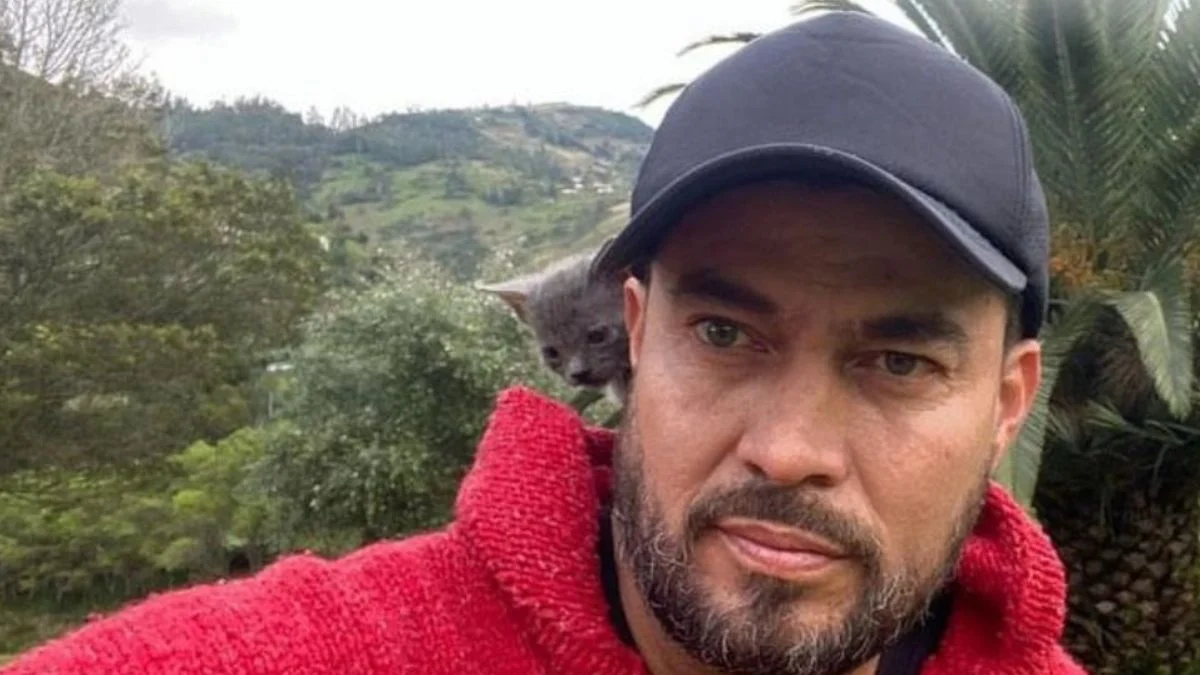 Kaviedes sorprende con su nueva vida lejos del fútbol y cerca de la espiritualidad