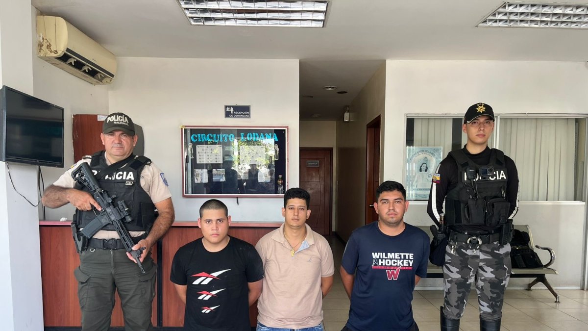 Los tres aprehendidos fueron enviados a prisión preventiva a la cárcel El Rodeo, de Portoviejo.