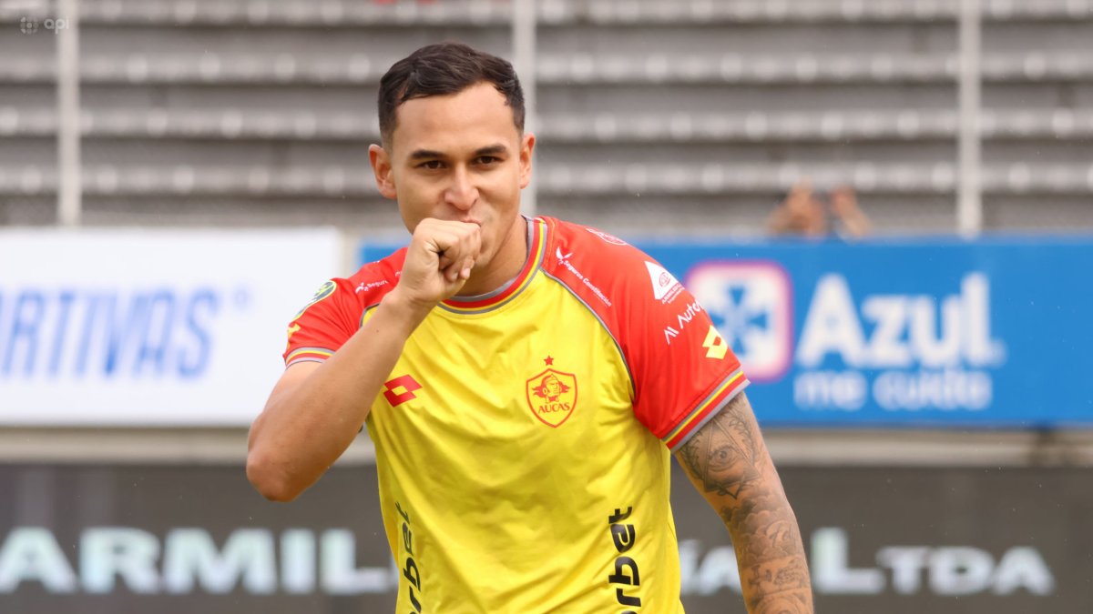 Aucas recortó distancia con el líder de la LigaPro 2026.