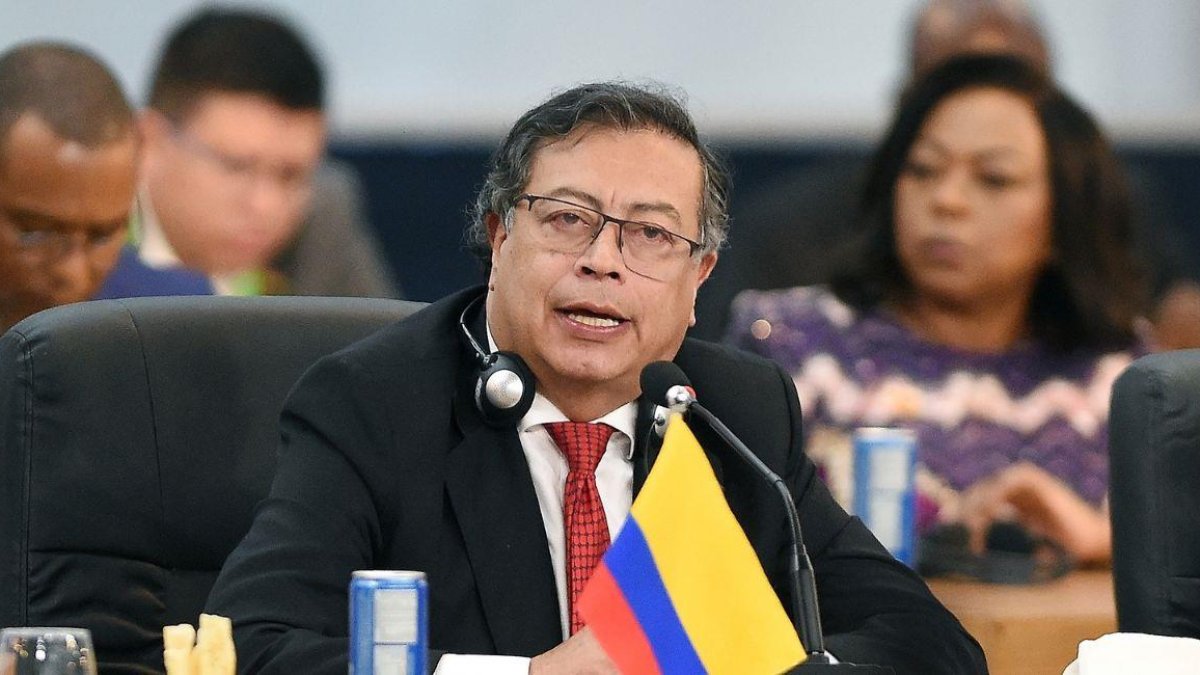 Gustavo Petro acusa a Ecuador de dejar morir de hambre a Jorge Glas