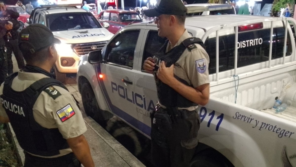 La policía indaga el crimen de un joven por un robo en Daule.