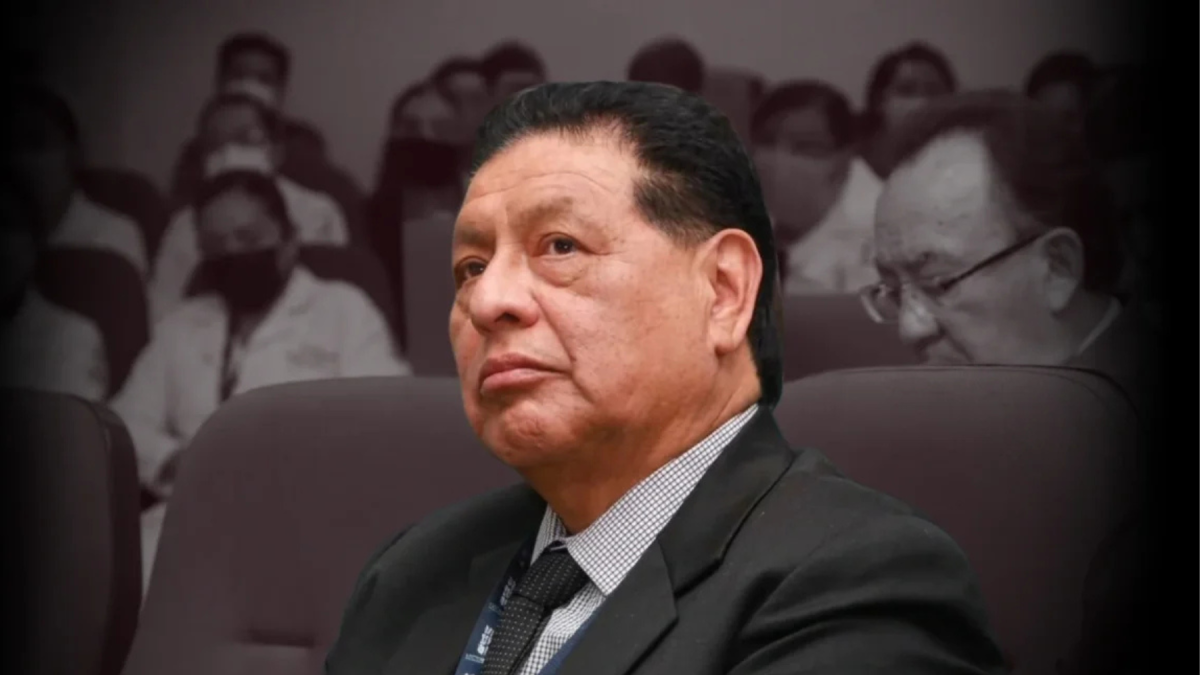 Jaime Bernabé fue removido del IESS antes de asumir como ministro de Salud.