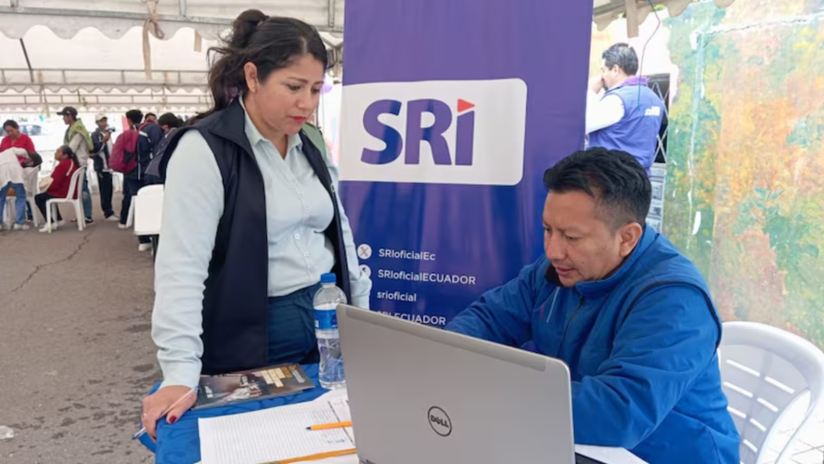 Cada año muchos contribuyentes cometen errores por no diferenciar correctamente Proyección o Anexo de Gastos Personales