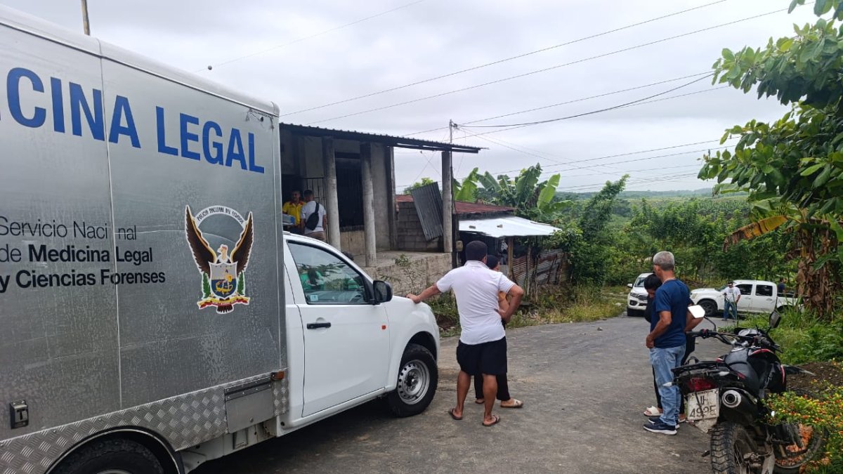 Cuatro personas fueron asesinadas en la madrugada de este jueves en Buena Fe.