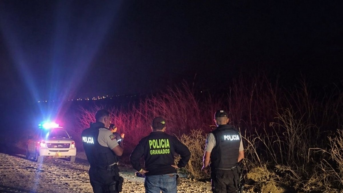 La joven fue hallada sin vida, con signos de tortura en este sector desolado.