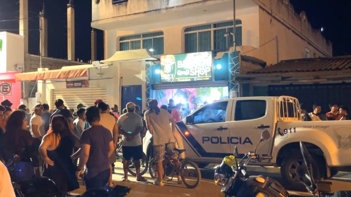 En el interior de esta barbería ocurrió el crimen de un hombre en la comuna Palmar