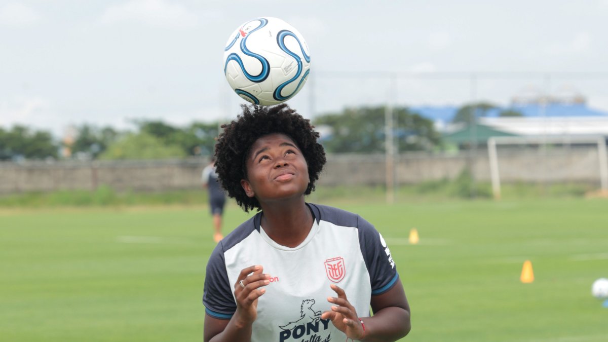 La niña que jugaba sin pupos y hoy brilla en la Tri: Jaslym Valverde y su sueño mundialista