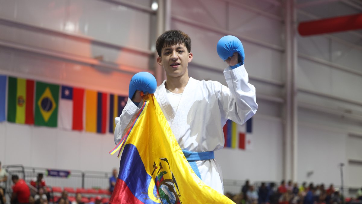 Jaykel Bucaram logró el oro número 15 en karate kumite -65 kilogramos.