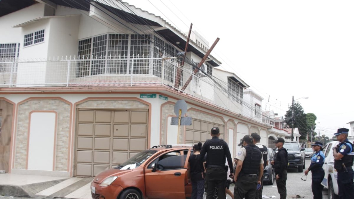 Carlos Alberto Kaiser fue hallado muerto en este vehìculo.