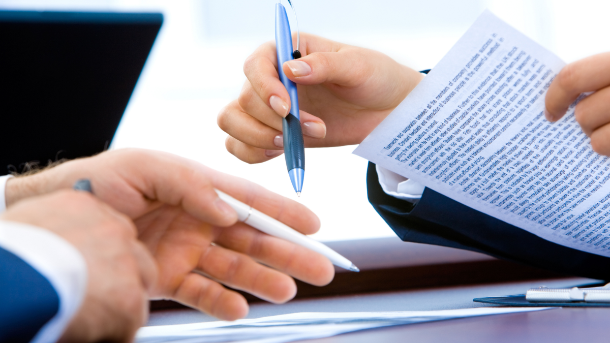 El Código del Trabajo regula el pago por jornadas en días de descanso obligatorio.