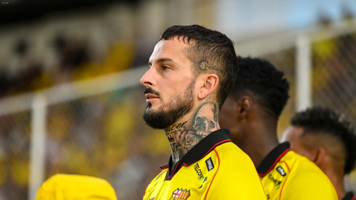 Darío Benedetto alcanzó 5 goles en LigaPro en el empate 1-1 de Barcelona SC ante Orense.