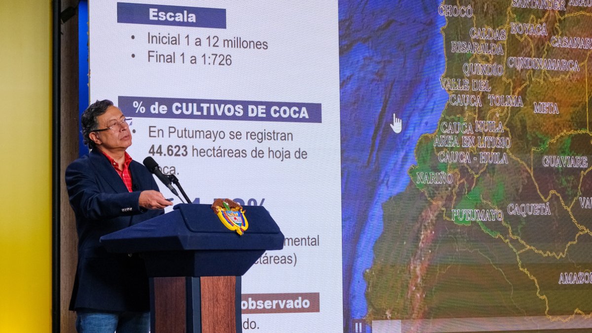 Los dos gobiernos llamaron a consultas el mes pasado a sus embajadores en Bogotá y Quito