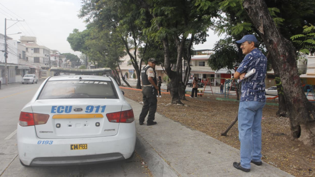 Escena del crimen en la sexta etapa de La Alborada, donde un joven fue asesinado tras una persecución.