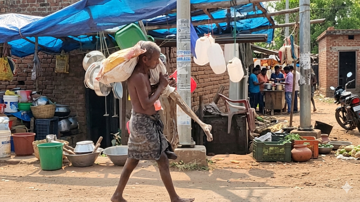 El hombre acudió al banco con el cadáver de su hermana.