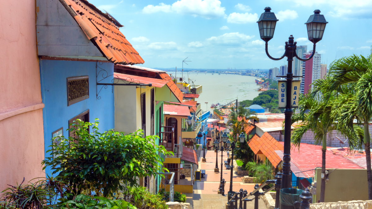 Pronóstico del tiempo en Guayaquil: alerta por precipitaciones y posibles tormentas este miércoles.