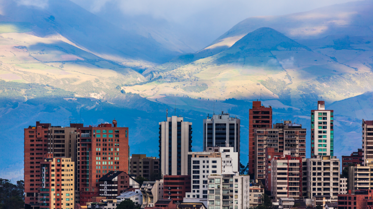 Pronóstico del tiempo en Quito: se esperan precipitaciones y ambiente frío este miércoles.